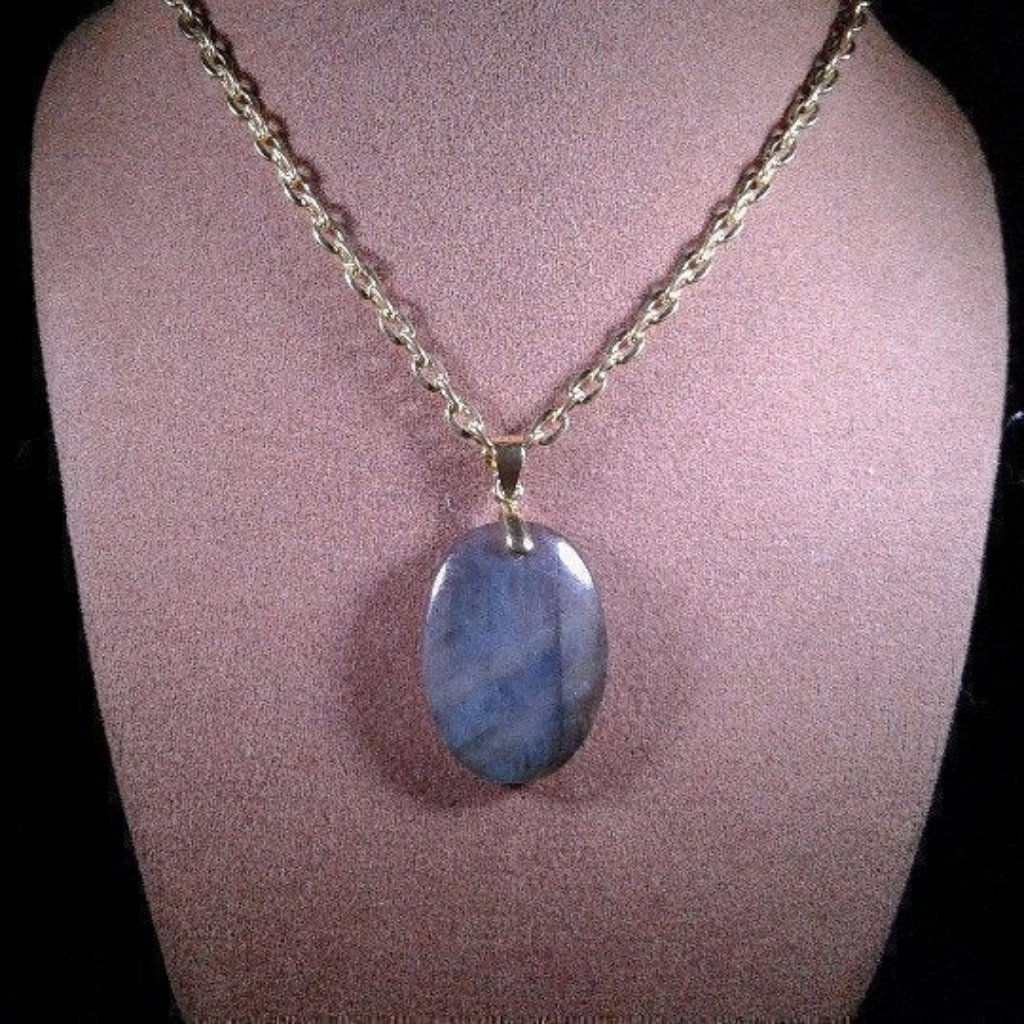 Labradorite Cabochon Pendant Z328 23$